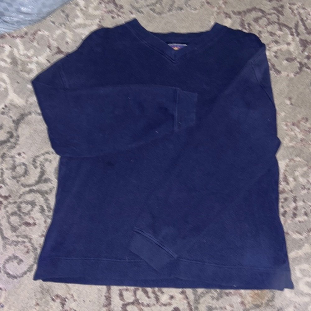 100% cotton , navy blue crew neck !